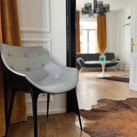 Apartment Historical Luxury Homes - Familiensuite Mit Terrasse Freiburg im Breisgau